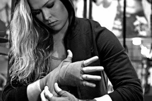 Ronda Rousey sleurt MMA uit subcultuur